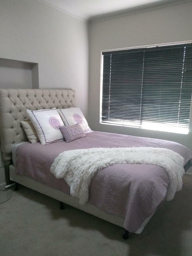 Kindred Studio Apartments Leeton 外观 照片