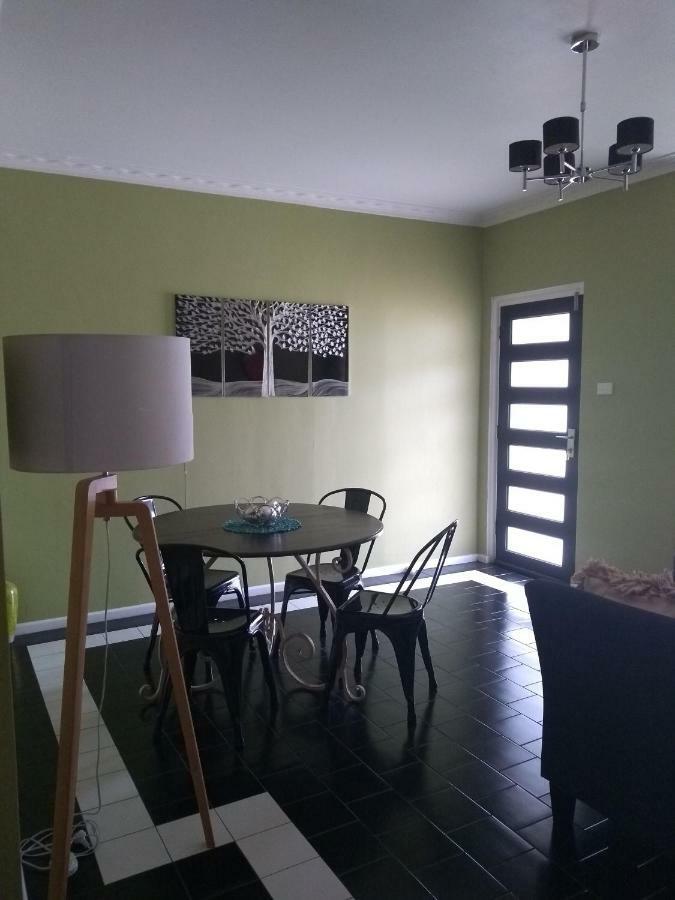 Kindred Studio Apartments Leeton 外观 照片